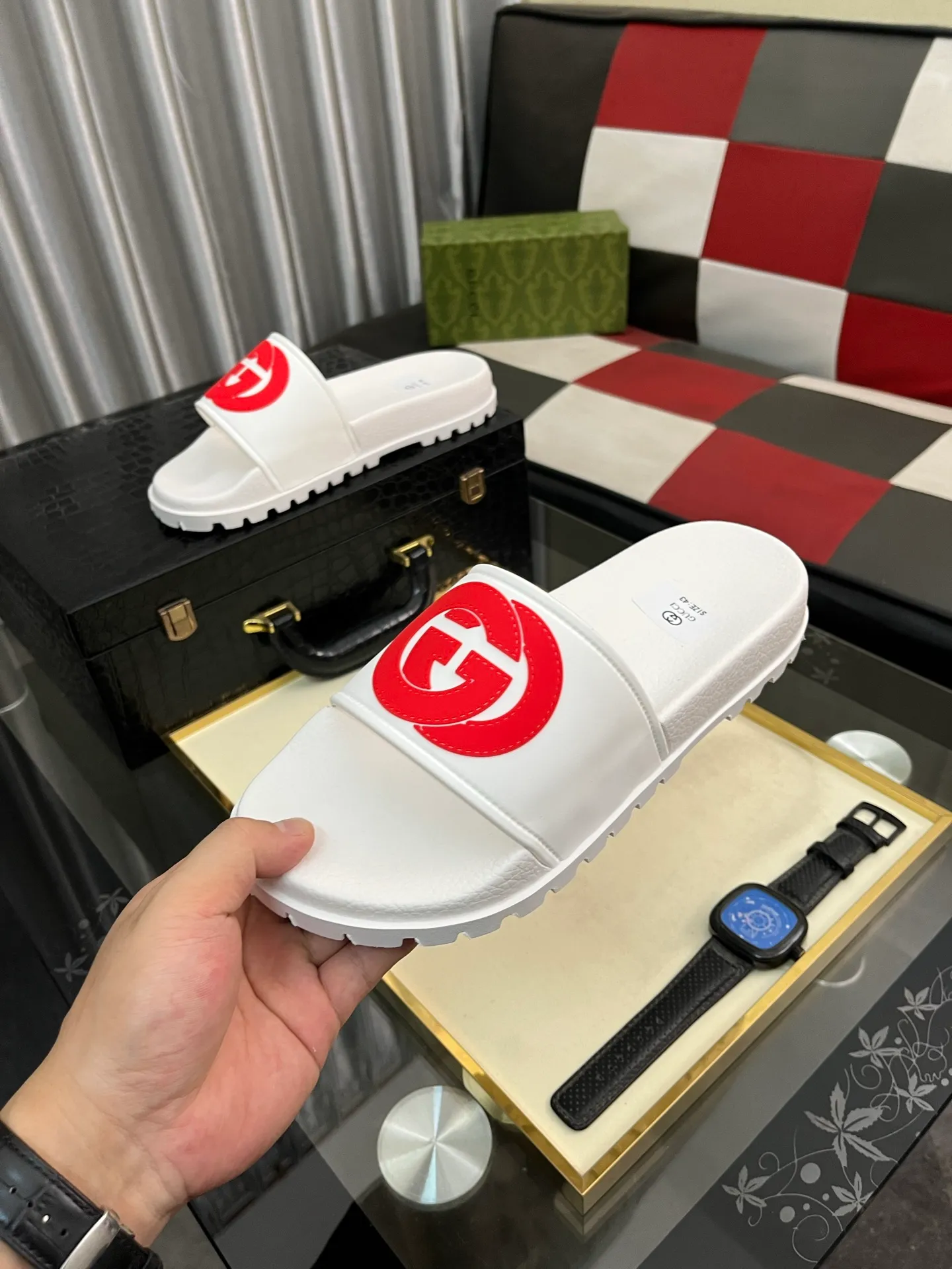 Men's men's shoes💰260⌚️⌚️ＧＵＣＣＩ.Gucci.Official website 1:1 popular slippers hot sale! Original original material 🩴 SIZE: 38-46 (45.46 non-refundable)
